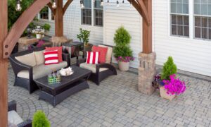 How To Choose the Best Material for Your Outdoor Furniture